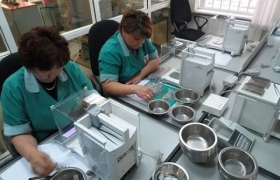 Alrosa 6月钻石销售额继续暴跌86%至3130万美元