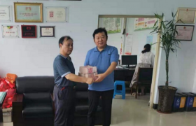 “万众一心、众志成城”，郑州华晶董事长郭留希向荥阳市慈善总会捐款50万，助力荥阳市