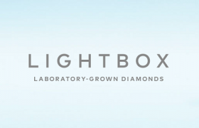 培育钻石品牌Lightbox Jewelry开辟了10家独立珠宝零售商 市场反响良好