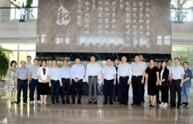 郑州大学赴郑州磨料磨具磨削研究所有限公司“访企拓岗”调研交流活动