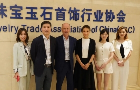 天然钻石协会一行到访中宝协