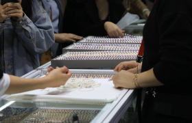 珠宝展会趋密集，饱和式参与是否还有商机