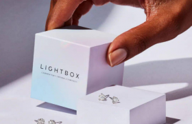 戴比尔斯战略大调整：关闭培育钻石品牌Lightbox背后的行业变局