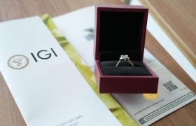 99克拉进口钻石只要22元？——部分电商平台假钻石泛滥现象调查