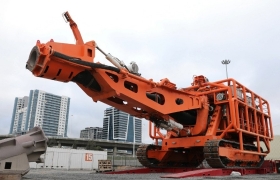 戴比尔斯集团：新一代海底钻石开采机，开启海洋采钻新篇章