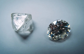 分析师说的“新鲜感”，能帮助天然钻石行业破局吗？