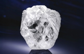 “巨型钻石时代”的来临与天然钻石行业的价值重塑