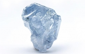 逆势破局！佩特拉钻石穿越毛坯钻寒冬，营收劲增64%