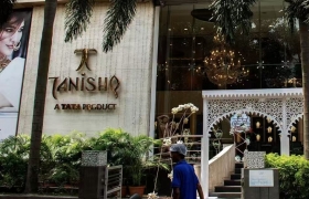 Titan珠宝业务第四季度营收大幅增长