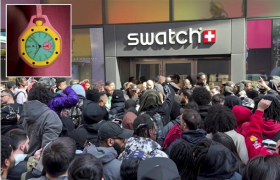 Swatch 联名 AP 引发店铺骚乱